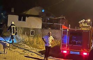 Beyşehir’de ev yangını korkuttu