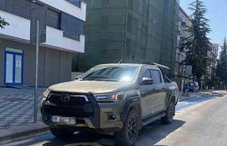 Bisiklet yolları nedeniyle park sorunu yaşayan sürücüler...