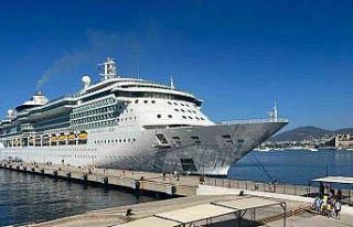 Bodrum’a 2 bin 640 yolcuyla geldi