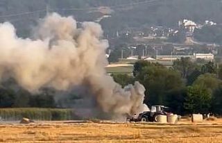 Bolu’da balya makinesi yandı, tarlada anız yangını...