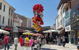 Bu ilçede 45 bin olan nüfus yazın 200 binlere çıkıyor