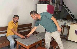 Burada siyaset konuşmak yasak