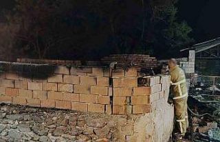 Burdur’da ağılda çıkan yangında 10 küçükbaş...