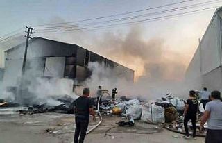 Burdur’da sanayi sitesinde yangın
