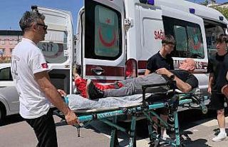 Bursa’da cip ile elektrikli bisiklet çarpıştı:...