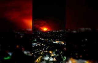 Bursa’daki yangında, patlamalar havadan görüntülendi