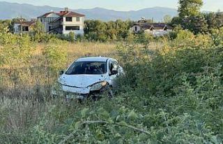 Büyükbaş hayvana çarpmamak için manevra yapınca...