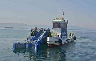Büyükşehir’den deniz temizliği