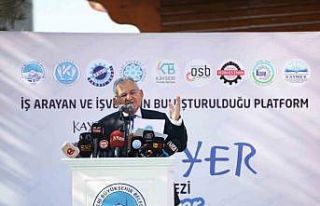 Büyükşehirin Kayseri Kariyer Merkezi, ilk 6 ayda...