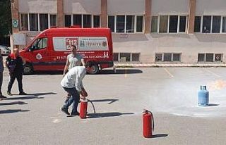 Çalışanlara yangın bilgilendirmesi