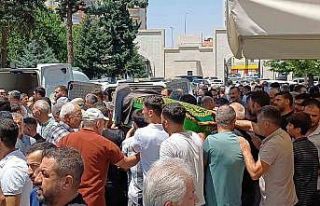 Camide öldürülen şahıs toprağa verildi