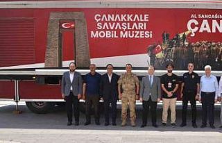 "Çanakkale Savaşları Mobil Müzesi" Tatvan’da...