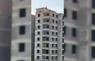 Çatıda tehlikeli çalışma