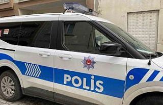 Çocuğu başından bıçakla ağır yaralayan maskeli...