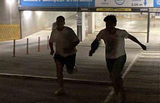 Çocukların otopark görevlisi yaşlı adam ile tepki...