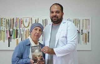 Çocukluk hayali olan yazarlığa 55 yaşında kavuştu