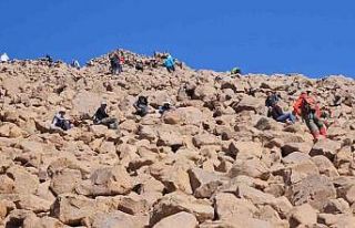 Dağcı Tarık Bünyamin Kaya anısına Süphan Dağı’na...