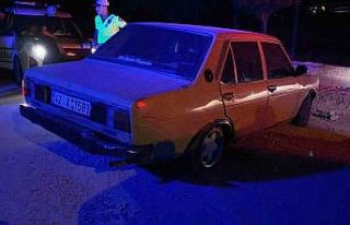 Dedesinden kalma otomobille polisten kaçan sürücü...