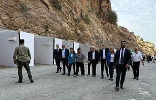 DEM heyeti, silah bırakma alanında