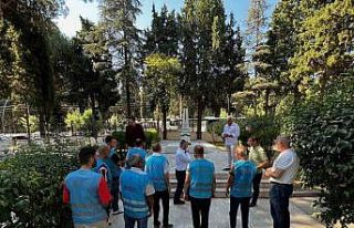 Denetimli Serbestlik yükümlülerinden şehitliğe...