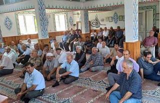 Devrek’te vatandaşlar aşure programında bir araya...