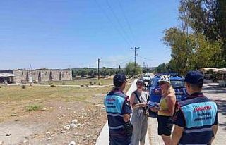 Didim jandarması vatandaşları bilgilendirdi