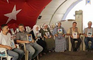 Diyarbakır anneleri evlat nöbetine kararlılıkla...