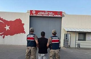 Diyarbakır’da kesinleşmiş hapis cezası ile aranan...