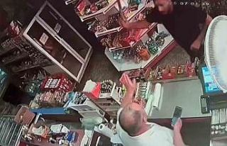 Dondurma iadesini kabul etmedi, pala ile saldırıya...