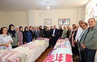 El emeği ürünler bu sergide