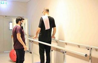 Elazığ Fethi Sekin Şehir Hastanesi kas hastalarına...