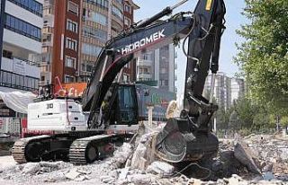 Elazığ’da Hazardağlı Kavşağı düzenleme çalışmaları...