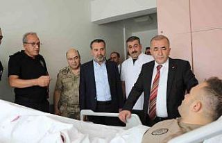 Elazığ’da il protokolü çatışmada yaralanan...