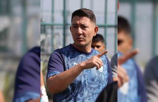 Elazığspor Teknik Direktörü Fırat Gül’ün...