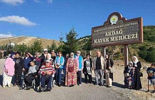 Engelliler Ladik Akdağ’da doğayla buluştu