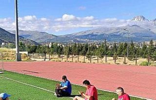 ERÜ’de ‘sabah sporu’ etkinliği başladı