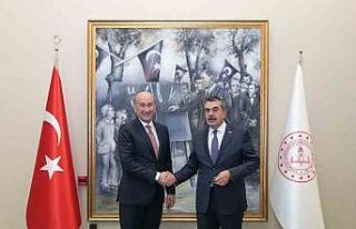 Erzurum’a 24 derslikli ortaokul