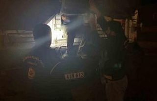 Erzurum’da tırın dorsesinde 22 düzensiz göçmen...