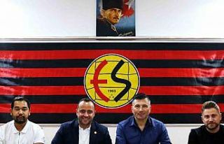 Eskişehirspor’un yeni teknik direktörü belli...