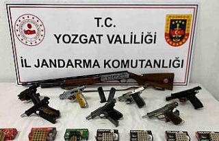 Evin bahçesinden cephanelik çıktı