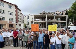 Eynesil’de çay üreticilerinden tepki: "ÇAYKUR...