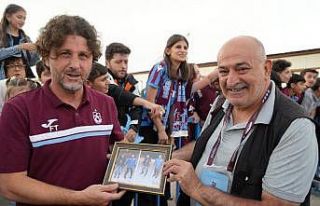 Fatih Tekke’ye gece kayağı fotoğrafı sürprizi