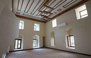 Fatih’te Asırlık Mektep yeniden hayat buldu