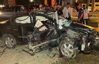 Feci kazada ağır yaralanan sürücü, hayatını...