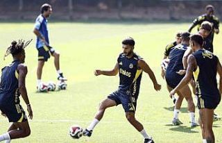 Fenerbahçe, hazırlıklarını sürdürdü