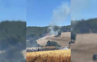 Gediz’de ekiplerin orman yangınıyla mücadelesi...