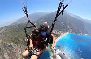 Gökyüzünde satranç oynadılar