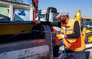 Gölbaşı Belediyesi temizlik çalışmalarını...