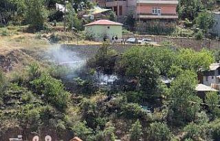 Gümüşhane’de bahçede yakılan ateş yangına...