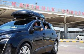 Gurbetçilerin ana vatan hasreti: "Yola sevgiyle...